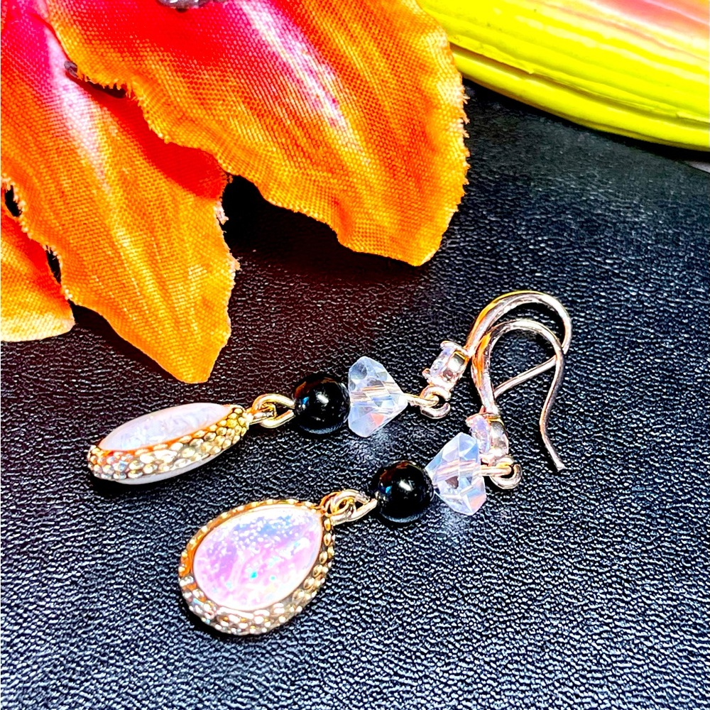 Beautiful drop dangle earrings in rhinestone with opal like stone